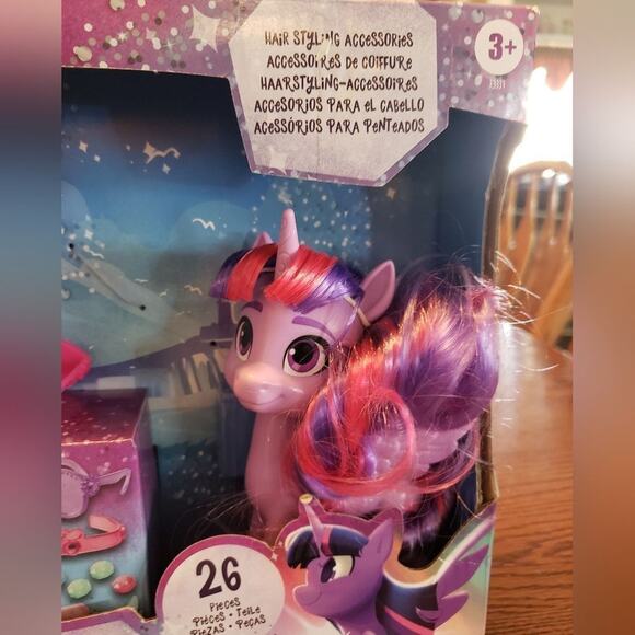 New My Little Pony Sunny Starscout and Twilight Sparkle with 24 accessories 2pk - Picture 3 of 8